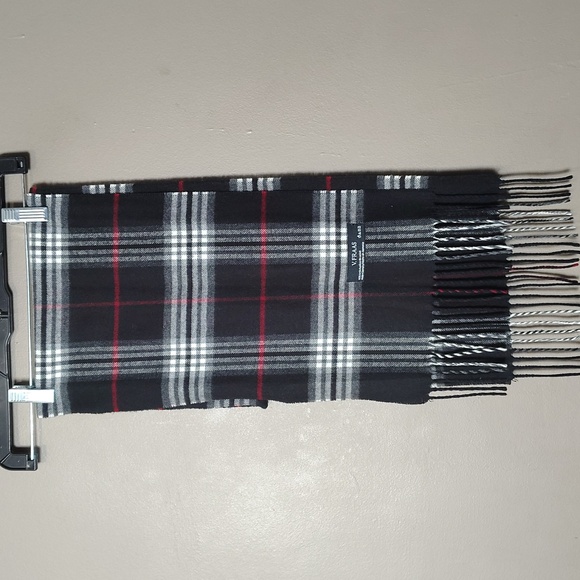V. Fraas Black/Red/Gray Plaid Scarf W Fringe 10x60 - Picture 5 of 6